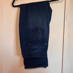 Gloria Vanderbilt blue jeans, size 12